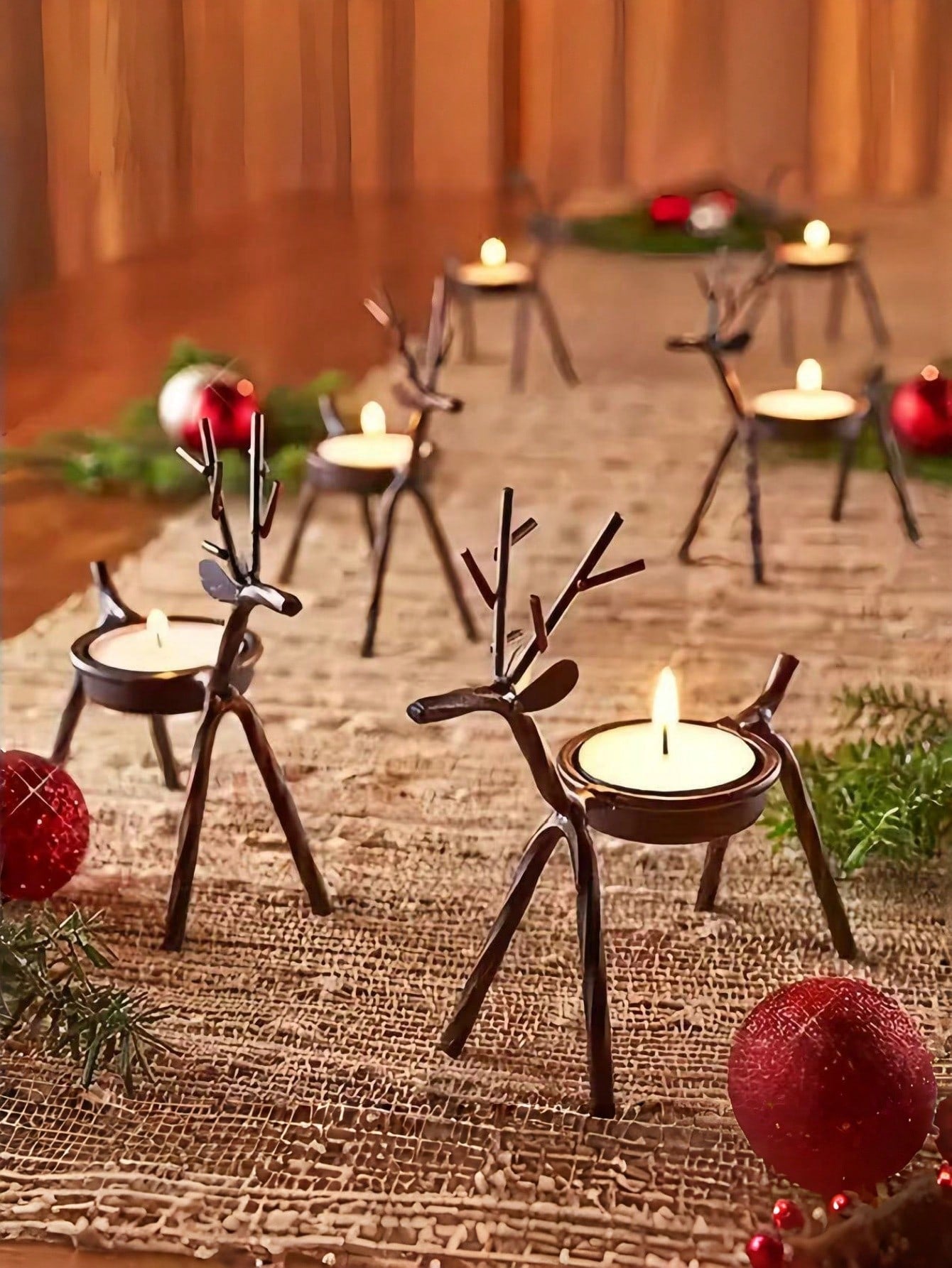 Charmante 2-teilige Weihnachtsbraune Rentierkerzenhalter für festliche Wohnkultur und Geschenke