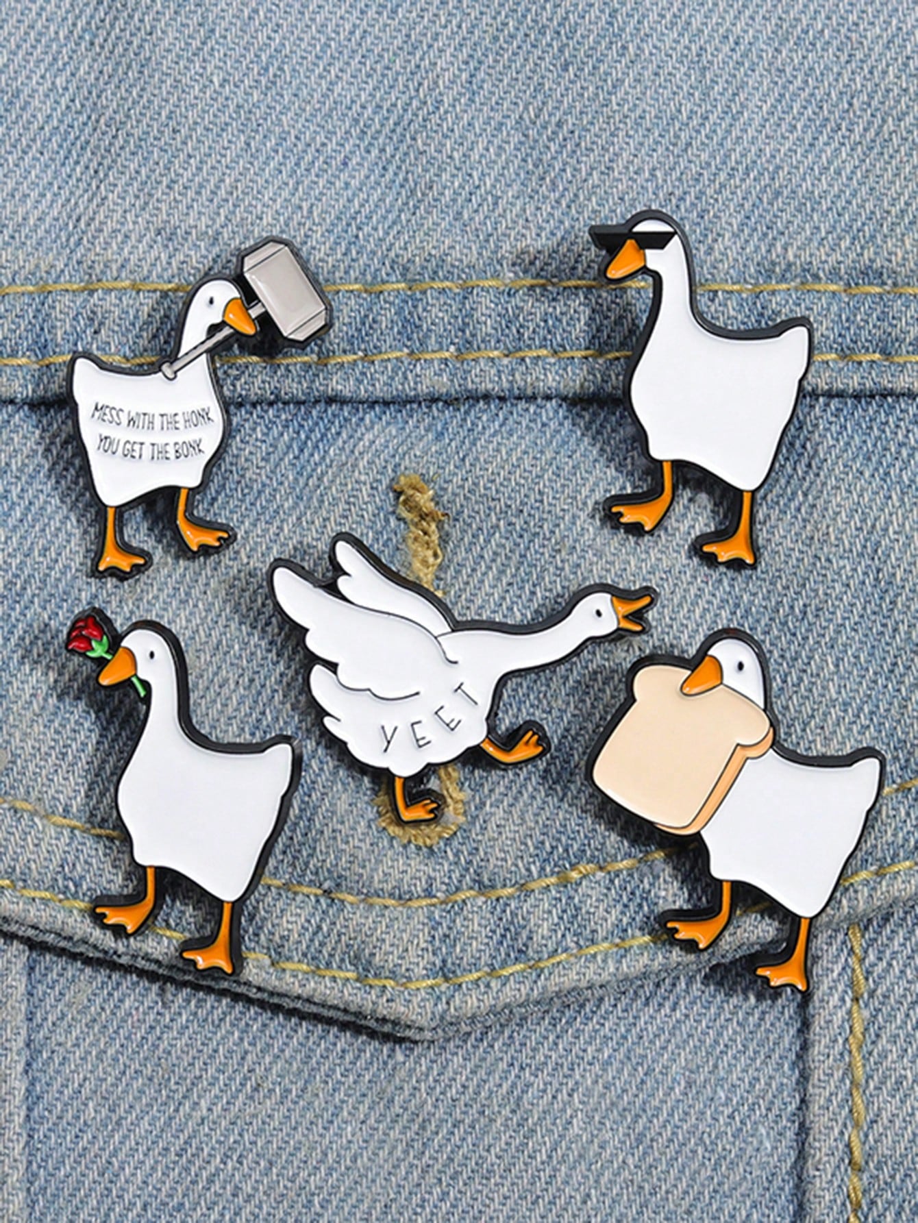 QIHOO 5er-Pack Gansenspiel Emaille-Anstecker - Anpassbares 'Honk You Get the Bonk' Broschen-Set